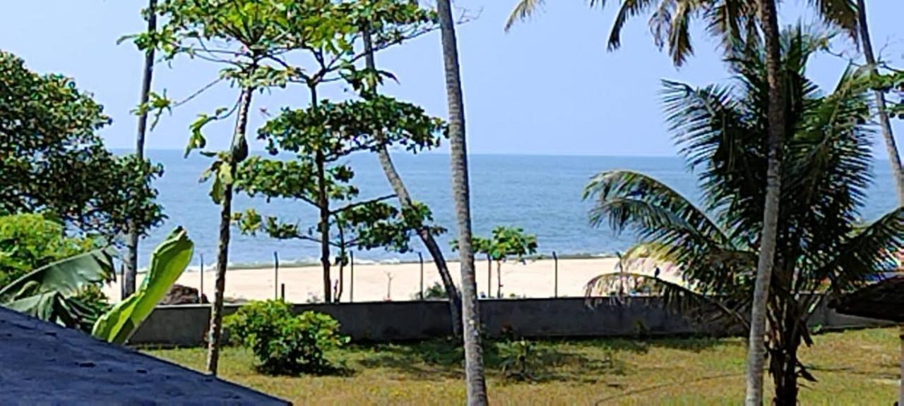 Marari Sibiya Beach Villa Марарикулам Экстерьер фото